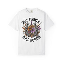 Load image into Gallery viewer, Horseshoe Blossoms
